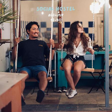 Dona Rose Surf Hostel Лас-Пальмас-де-Гран-Канария Экстерьер фото